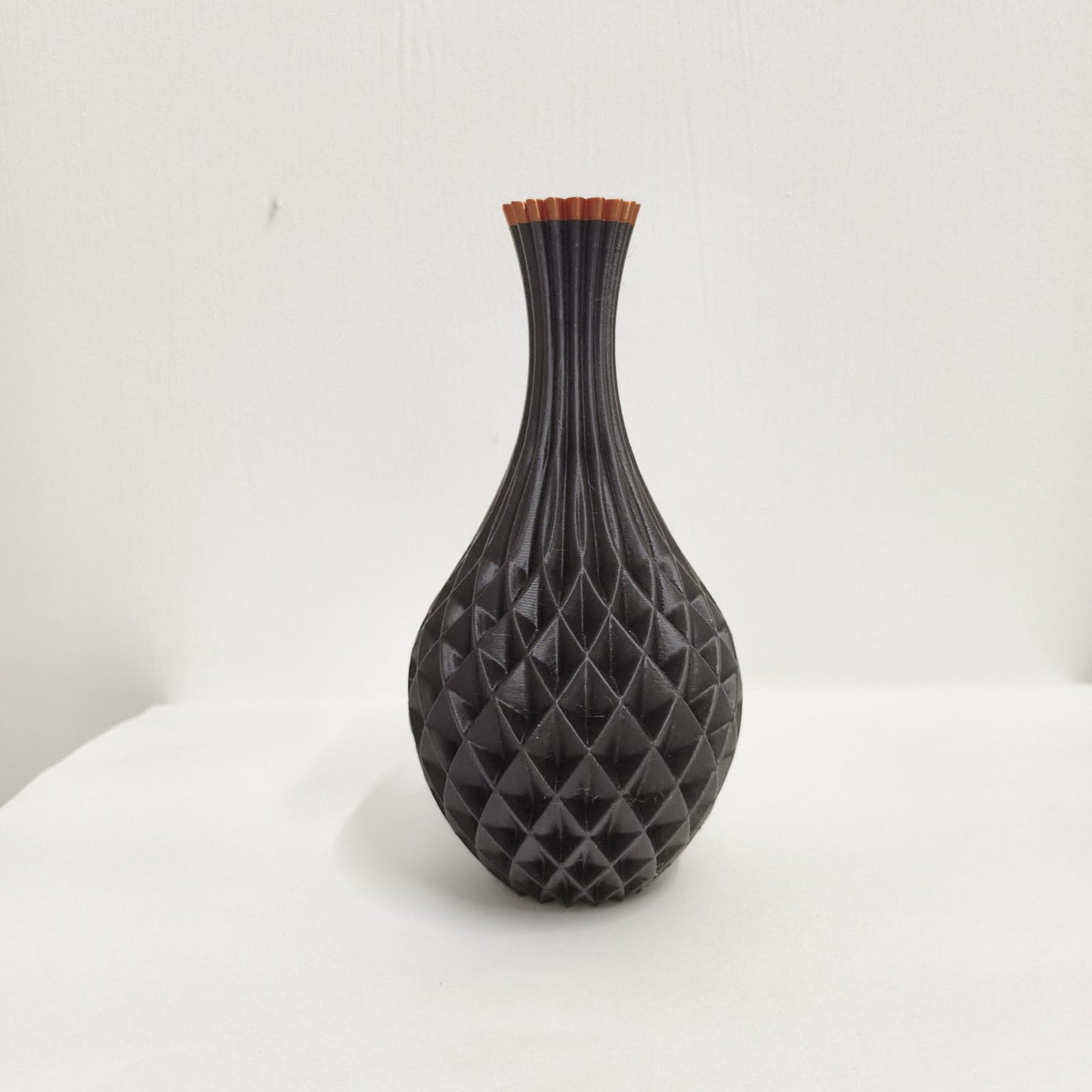 Modern Black Geometric Flower Vase | Elegant Decorative Vase for Home, Office & Living Room | Stylish Tabletop Centerpiece