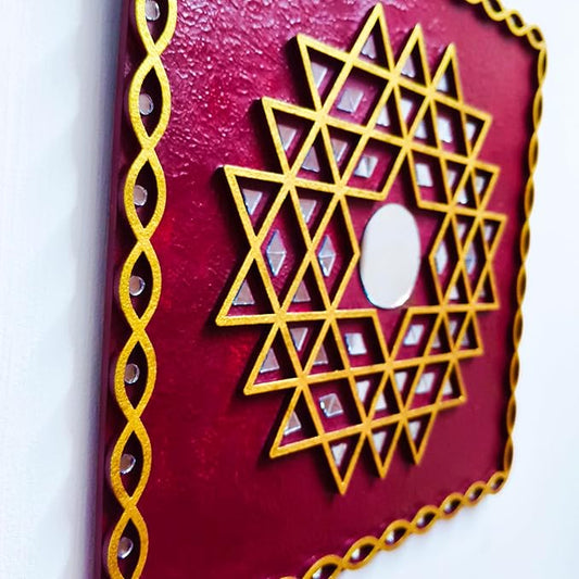 Aishwarya Lakshmi Kolam Wall Hanging for Pooja Home Temple, Ishwarya Lakshmi Kolam, Wooden Aishwarya Lakshmi Kolam Yantra (12 inch Square Maroon)