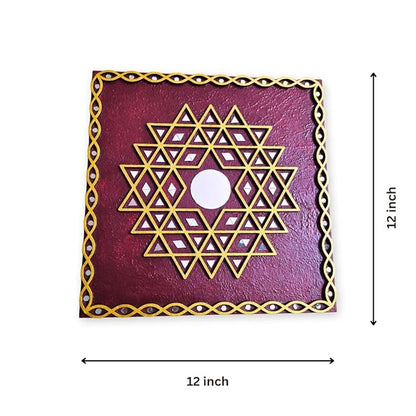 Aishwarya Lakshmi Kolam Wall Hanging for Pooja Home Temple, Ishwarya Lakshmi Kolam, Wooden Aishwarya Lakshmi Kolam Yantra (12 inch Square Maroon)