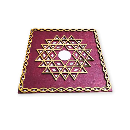 Aishwarya Lakshmi Kolam Wall Hanging for Pooja Home Temple, Ishwarya Lakshmi Kolam, Wooden Aishwarya Lakshmi Kolam Yantra (12 inch Square Maroon)